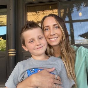 Meet your Posher, Brittney